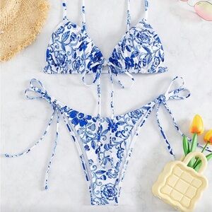 SHEIN Blue and White Floral Bikini